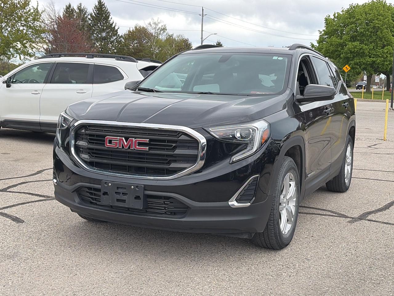 2018 GMC Terrain SLE, DIESEL, CLEAN CARFAX, REMOTE START! - Photo #2