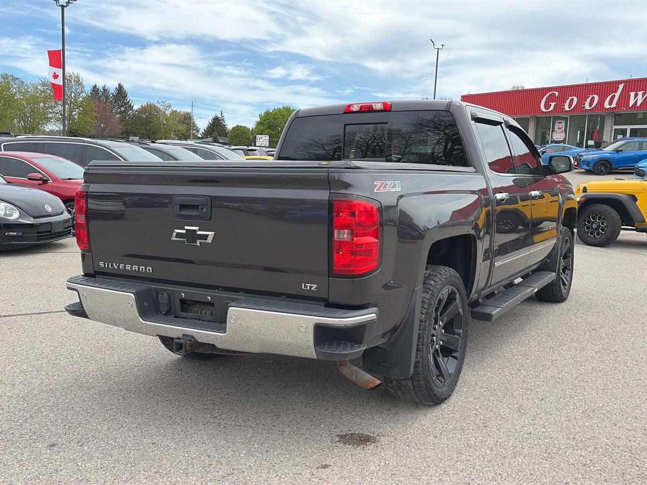 2015 Chevrolet Silverado 1500 6.2L LTZ, CLEAN CARFAX, REMOTE START, 4X4! Photo