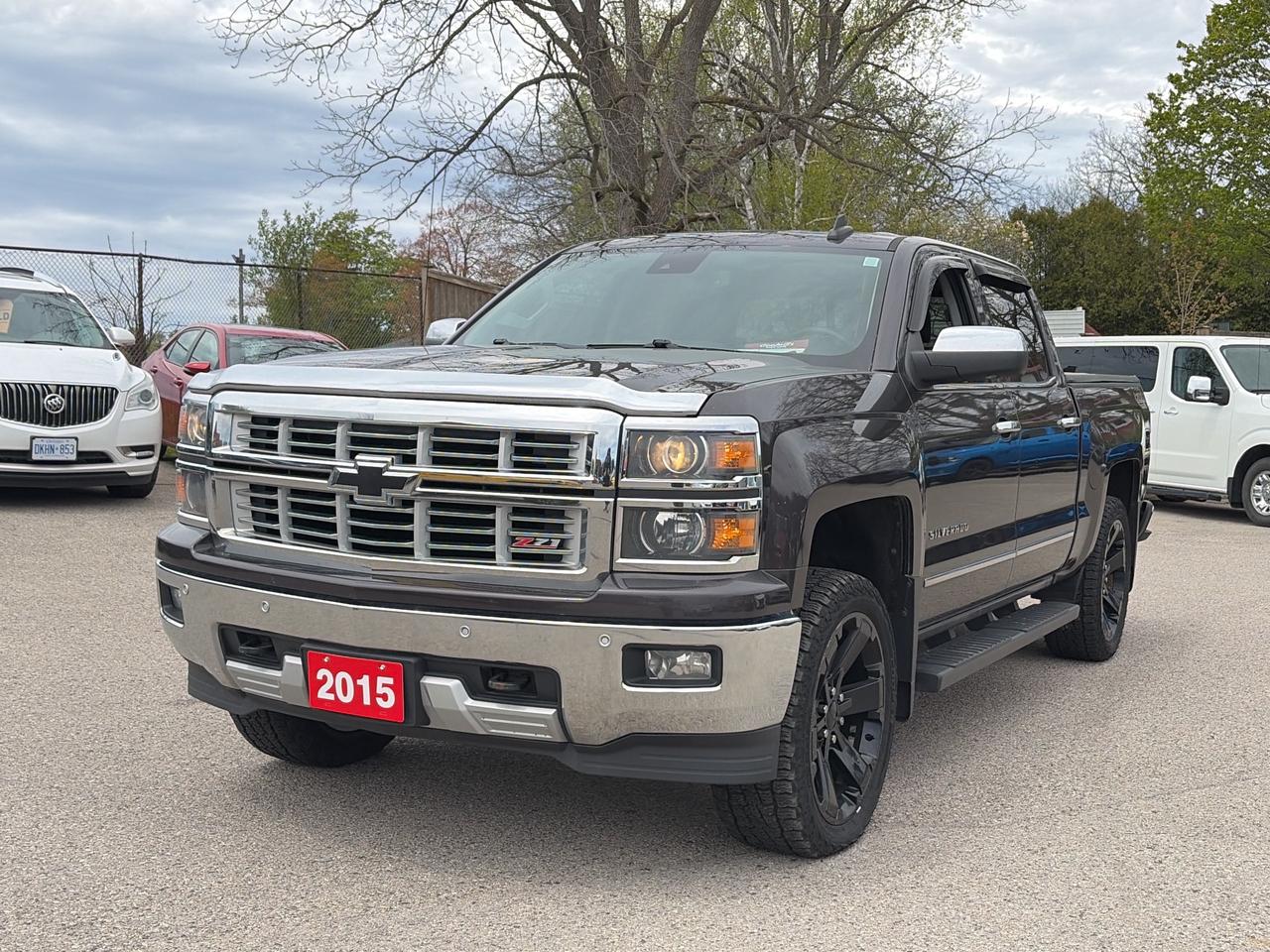 2015 Chevrolet Silverado 1500 6.2L LTZ, CLEAN CARFAX, REMOTE START, 4X4! - Photo #2