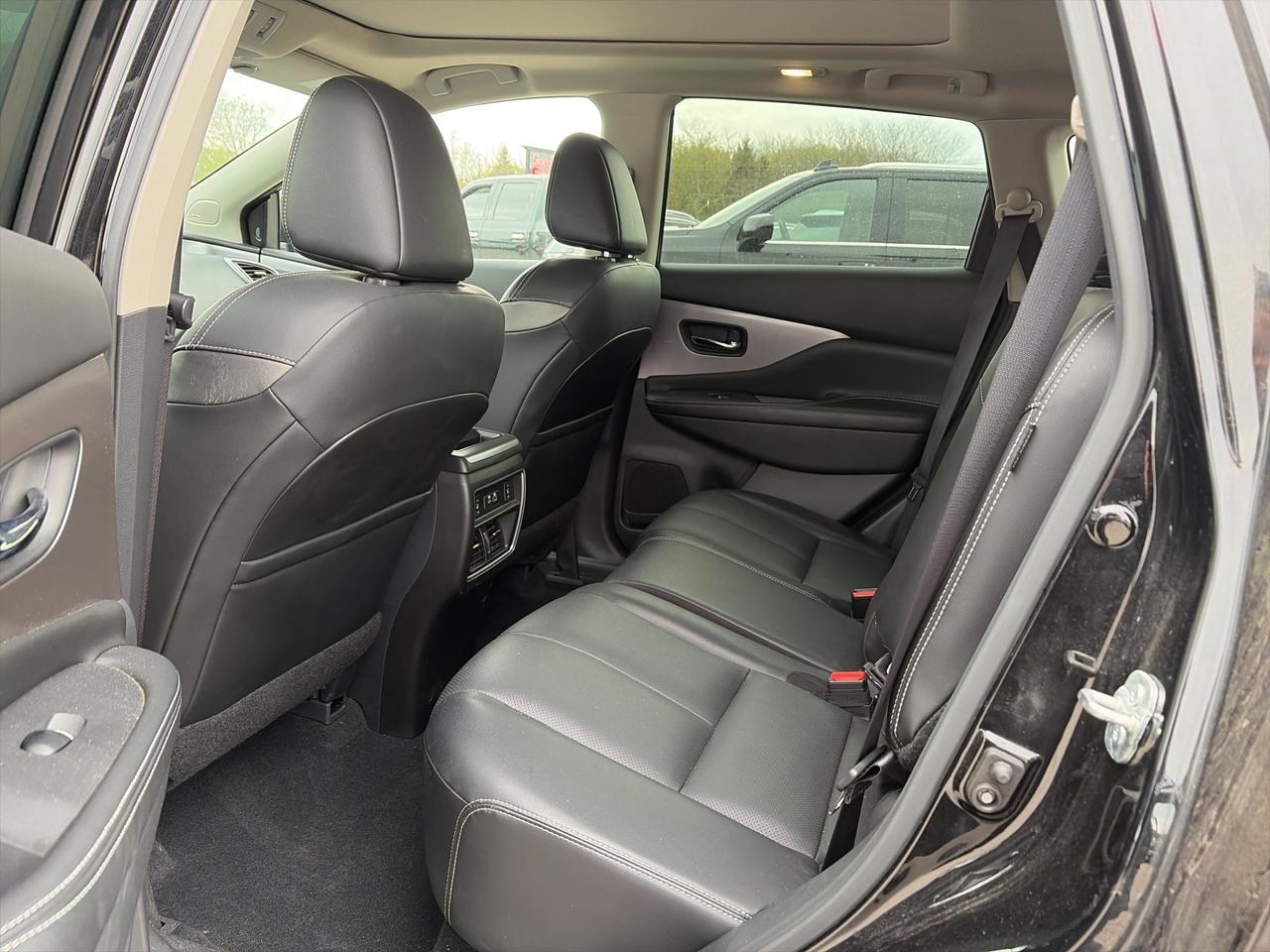 2021 Nissan Murano SL, AWD, REMOTE START, LEATHER, CLEAN CARFAX! Photo