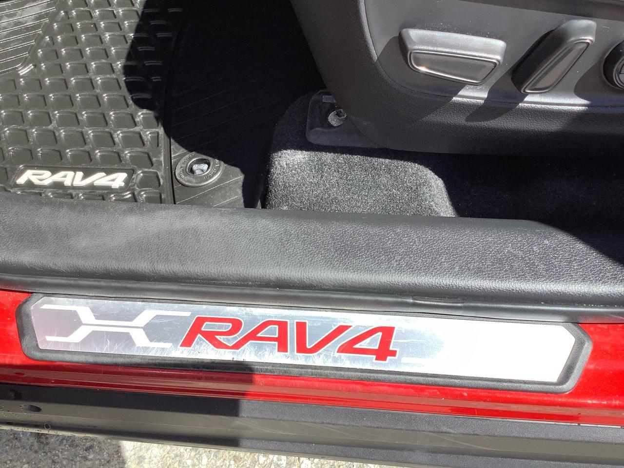 2024 Toyota RAV4 Prime TECH Photo