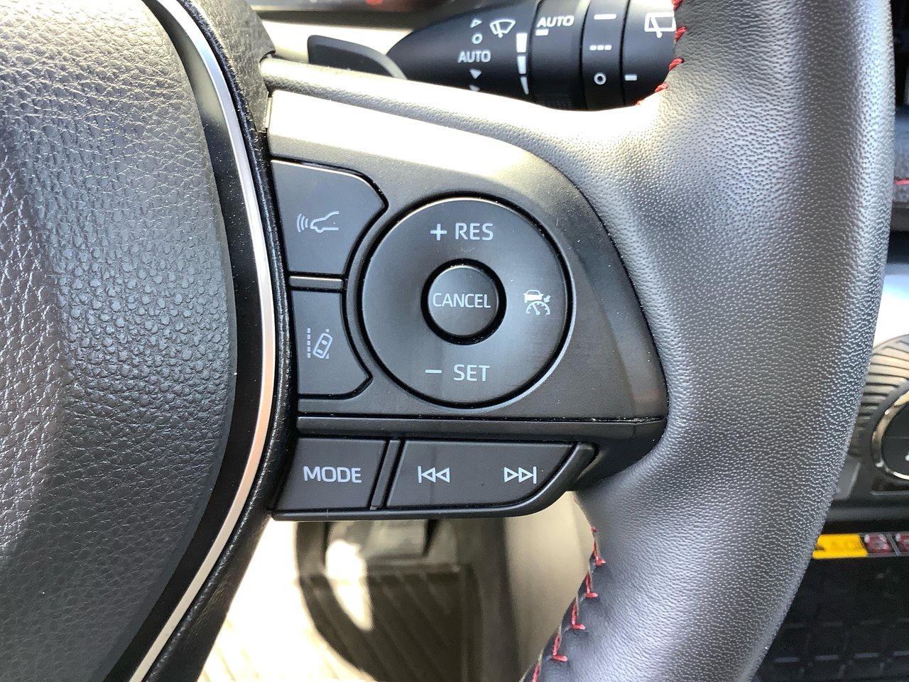 2024 Toyota RAV4 Prime TECH Photo