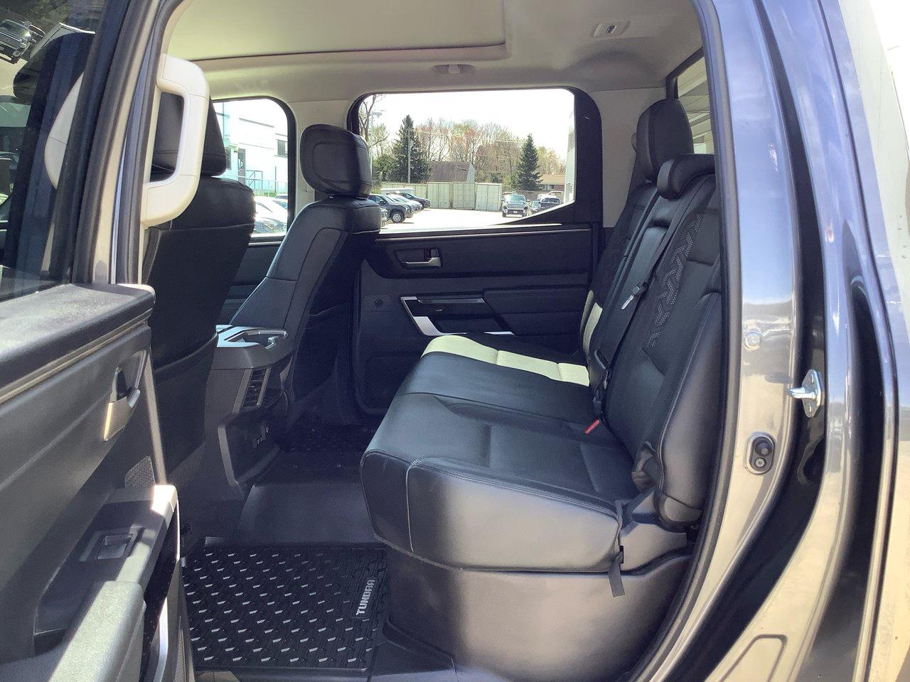 2023 Toyota Tundra Limited  Photo4