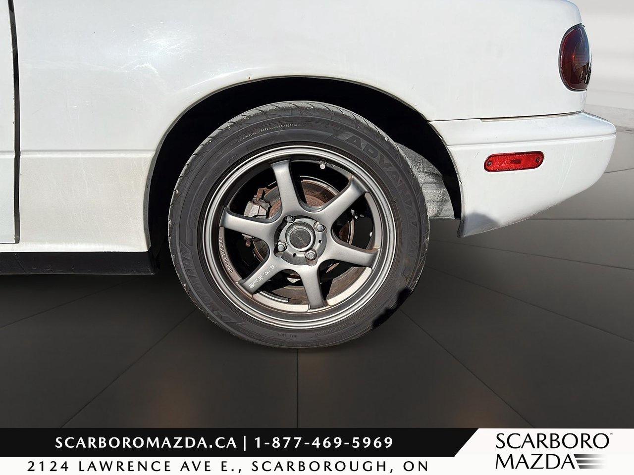 1990 Mazda Miata MX-5 Base Photo
