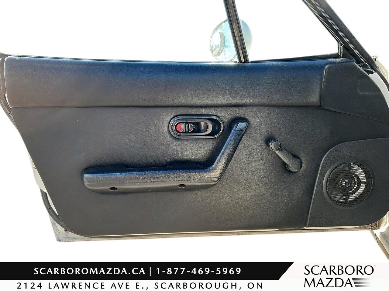1990 Mazda Miata MX-5 Base Photo