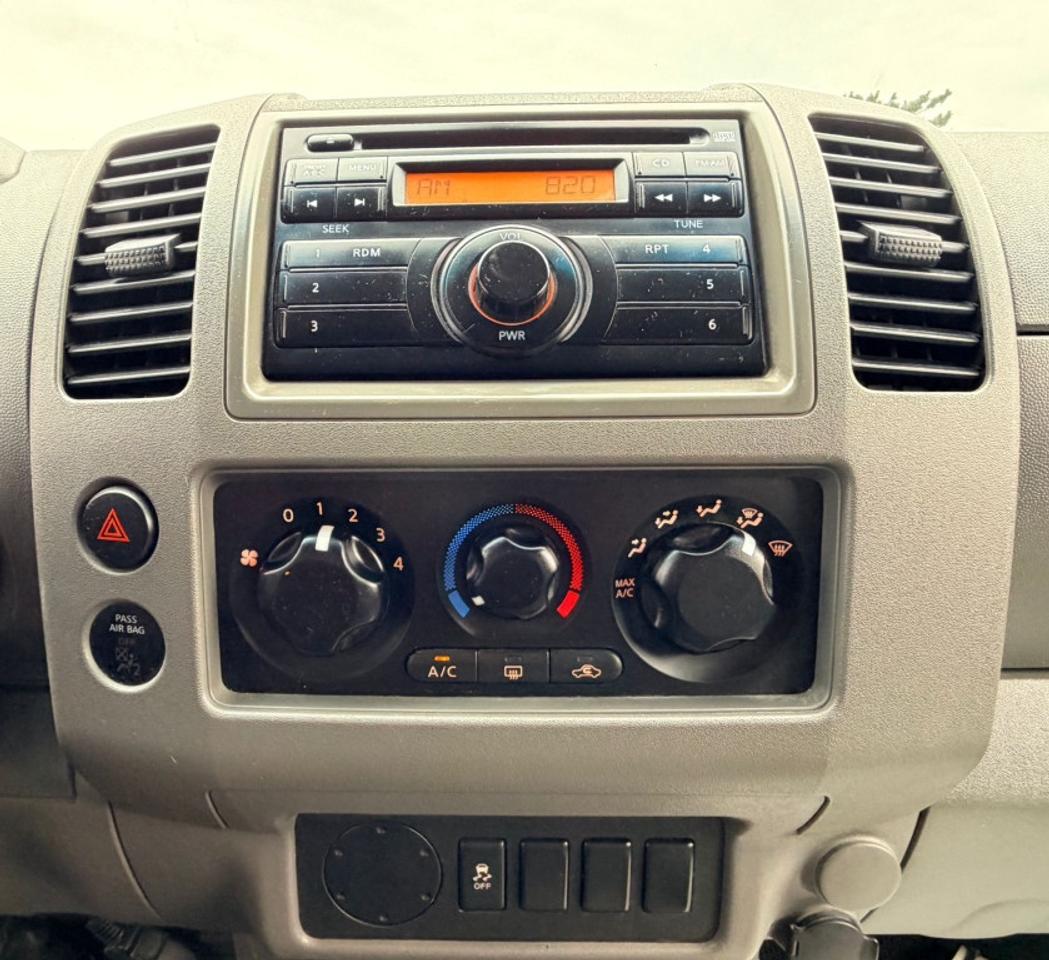 2013 Nissan Frontier 2WD King Cab SWB Automatic S Photo