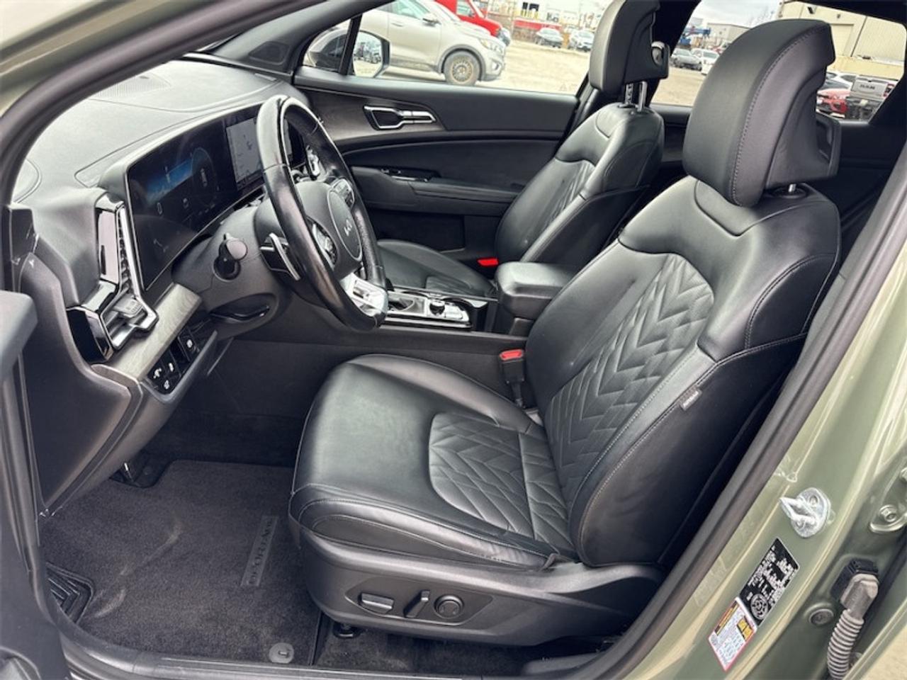 2023 Kia Sportage X-Line Limited  Panoramic Sunroof - $235 B/W Photo