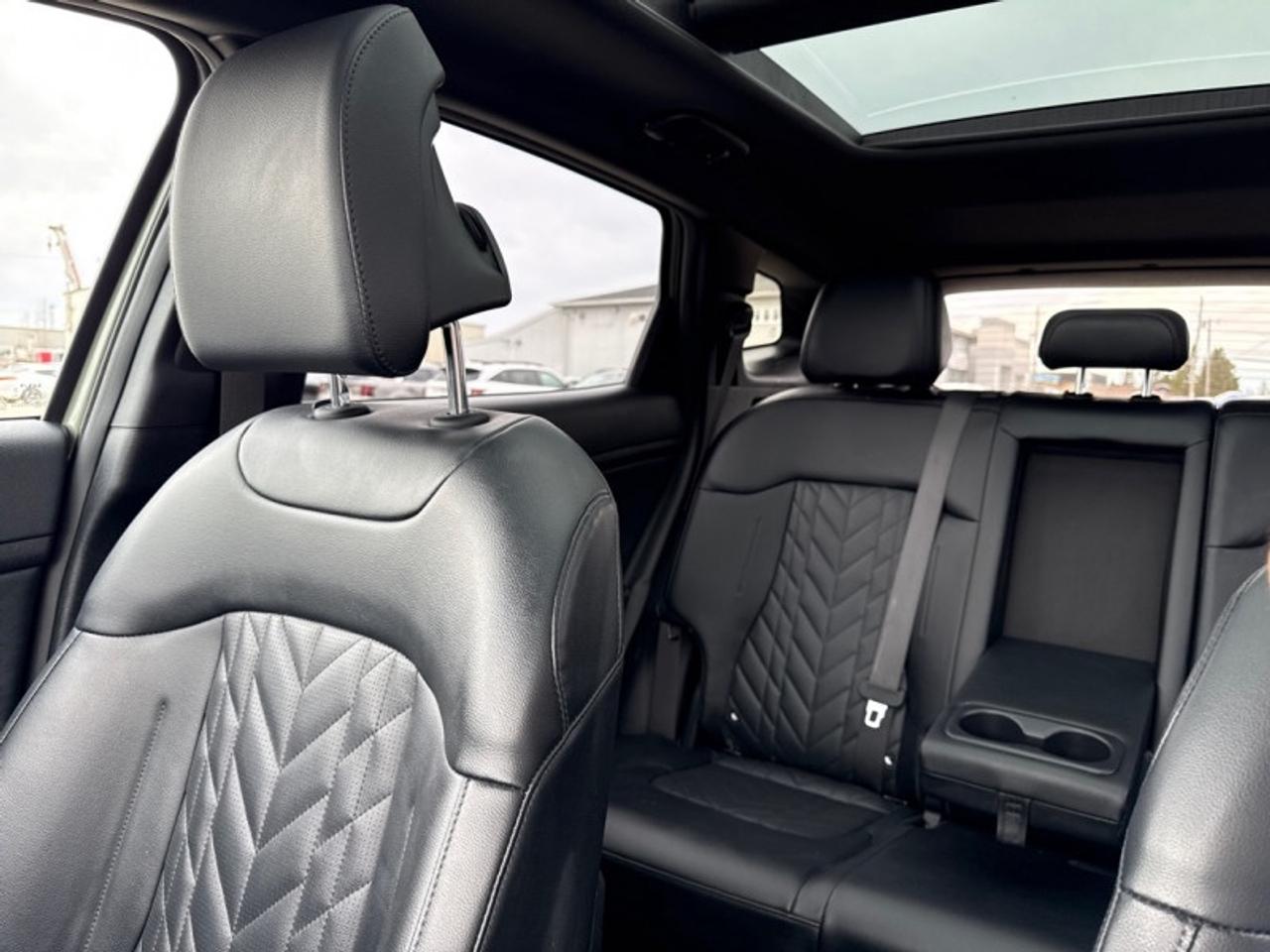 2023 Kia Sportage X-Line Limited  Panoramic Sunroof - $235 B/W Photo