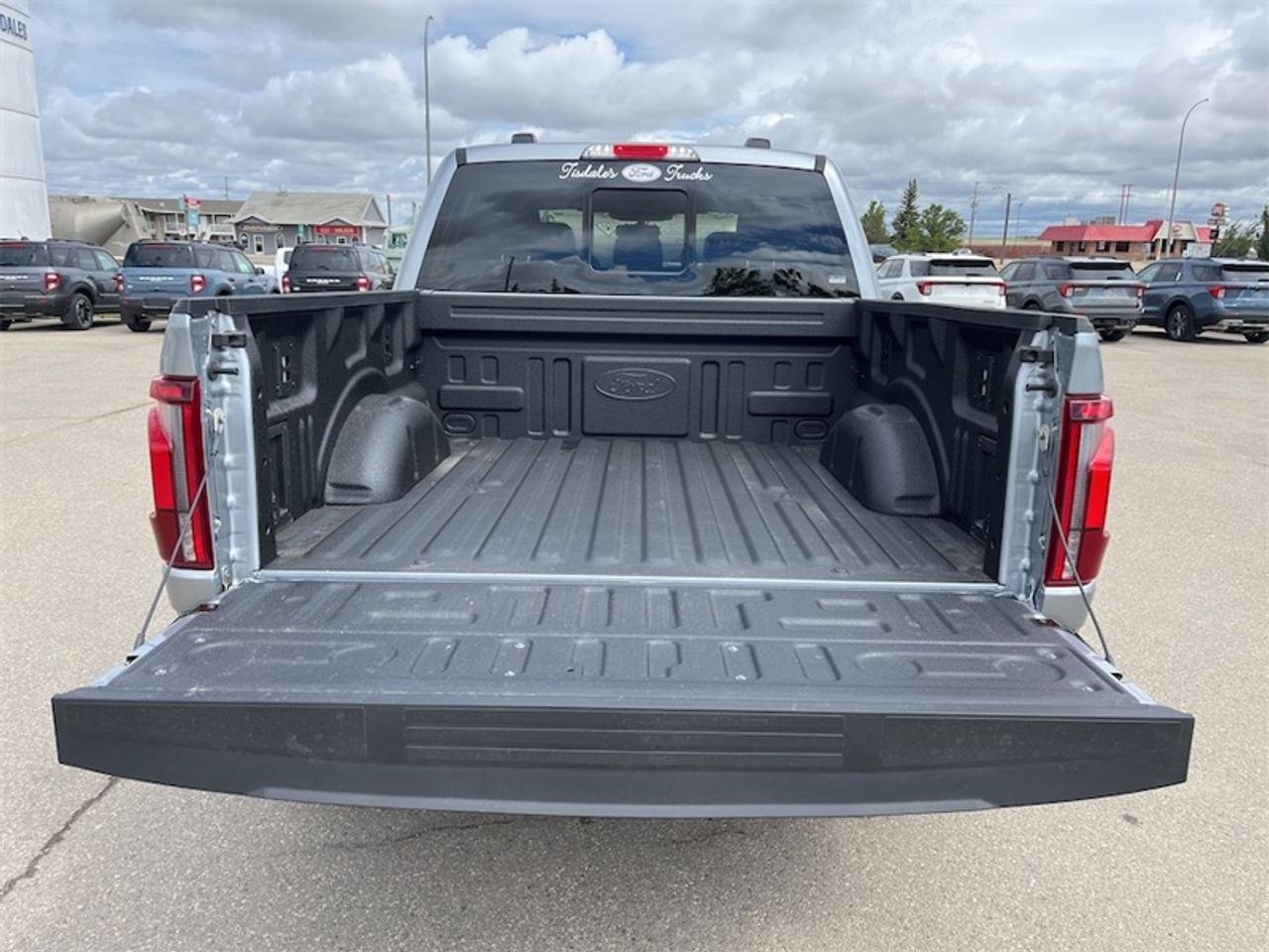 2026 Ford F-150 Lariat  - Tow Package Photo5
