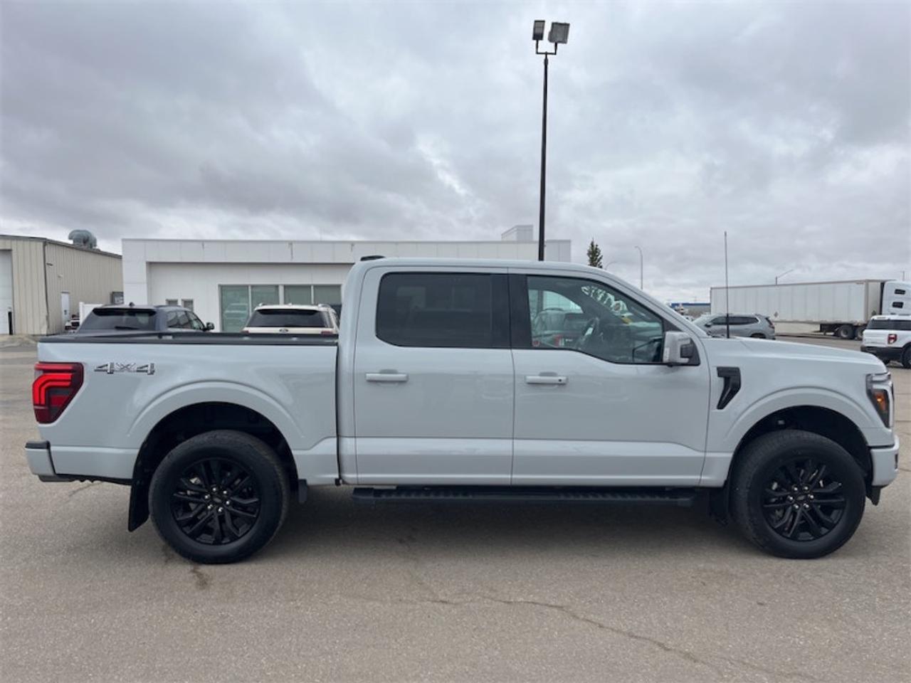 2024 Ford F-150 Lariat  - B&O Audio -  Cooled Seats Photo