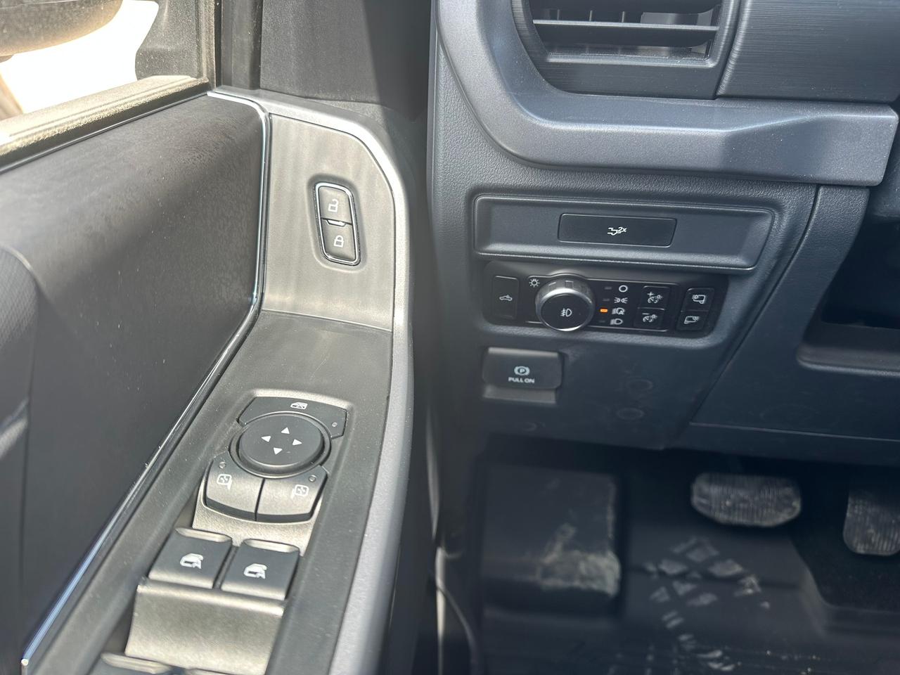 2026 Ford F-150 XLT 4WD SuperCrew 6.5' Box 302A Photo5