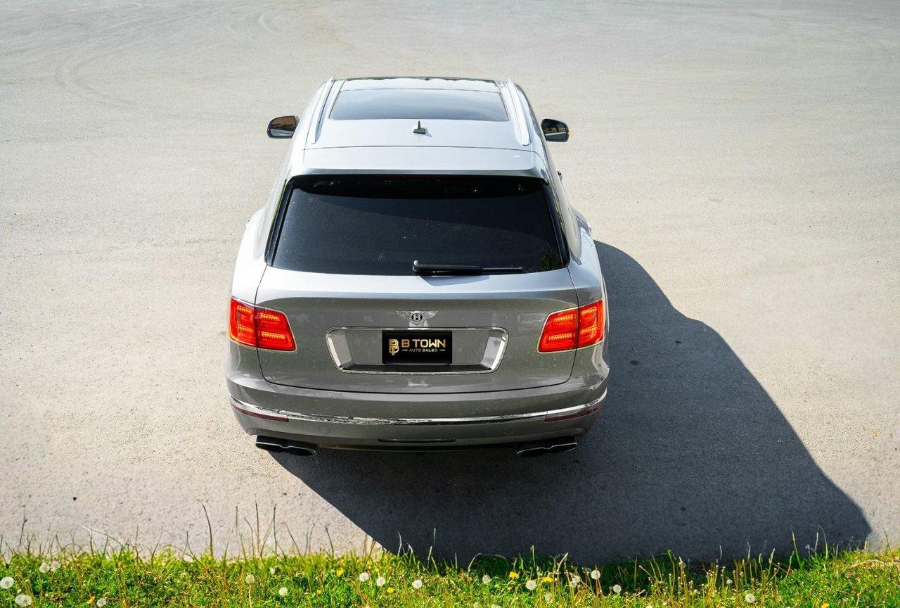 2019 Bentley Bentayga V8 Photo