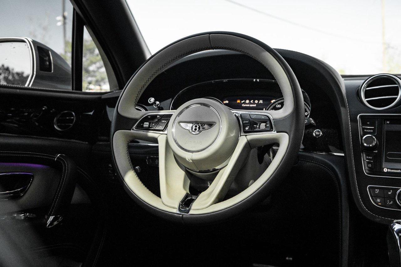 2019 Bentley Bentayga V8 Photo