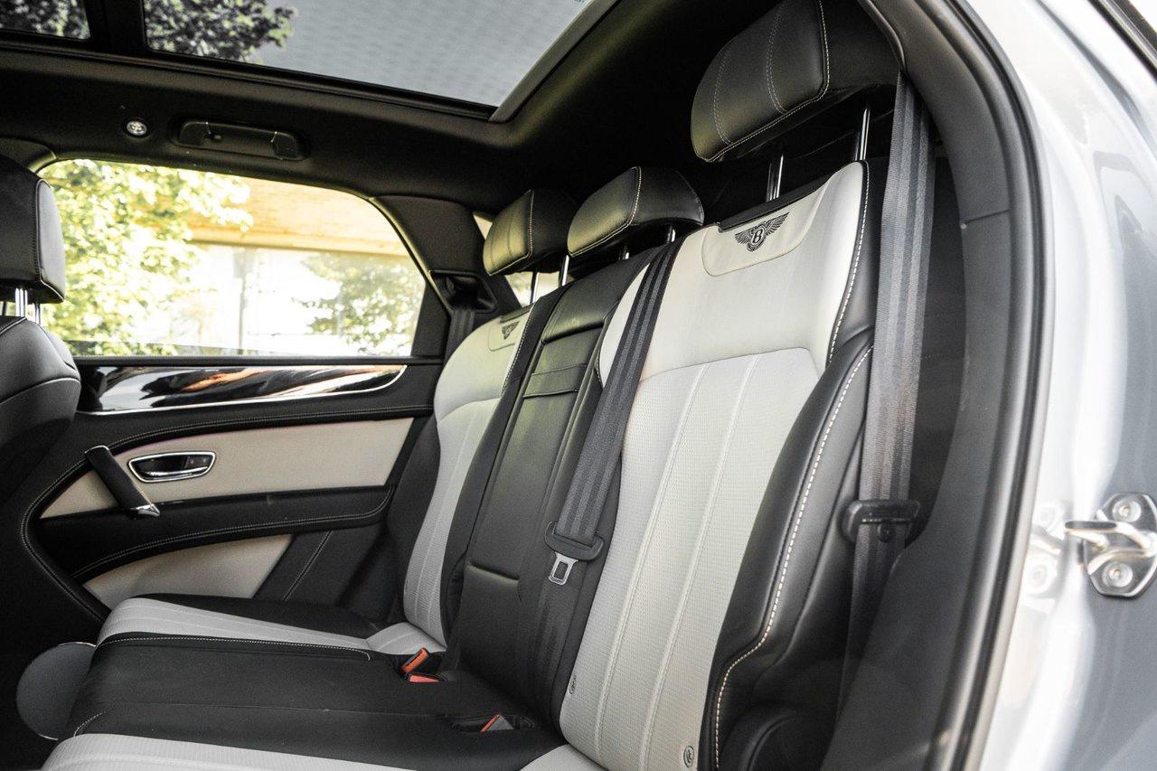 2019 Bentley Bentayga V8 Photo