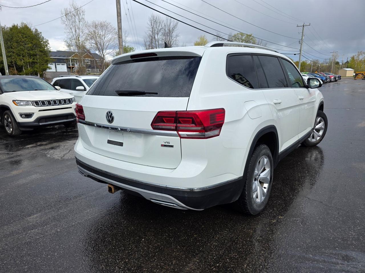 2018 Volkswagen Atlas V6 SEL Photo4