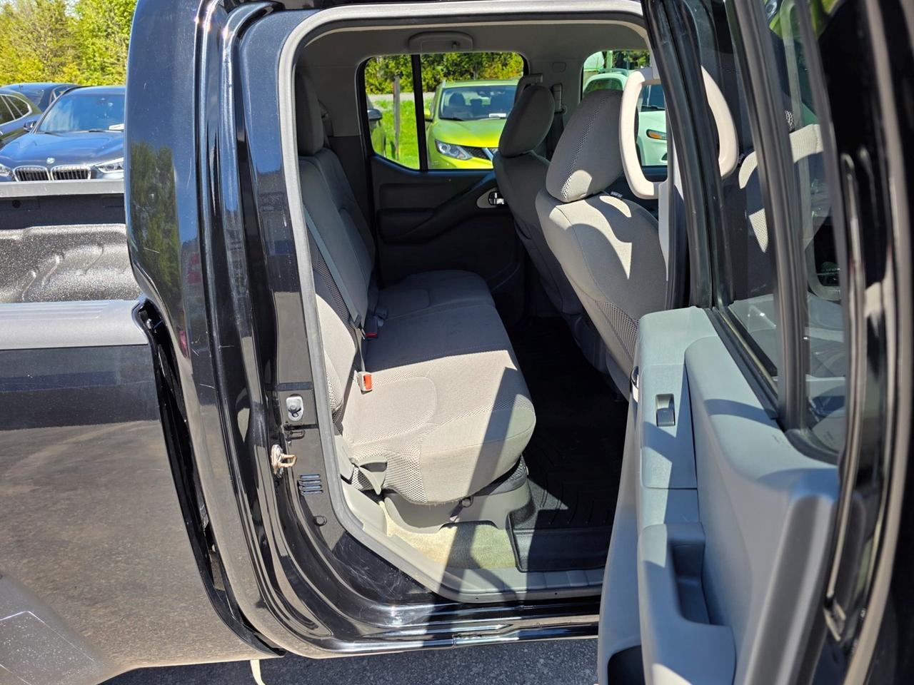 2016 Nissan Frontier SV LWB Photo