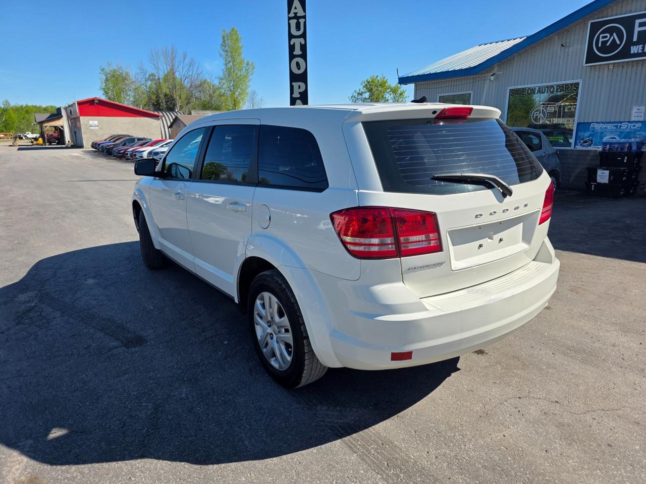 2016 Dodge Journey SE Photo2