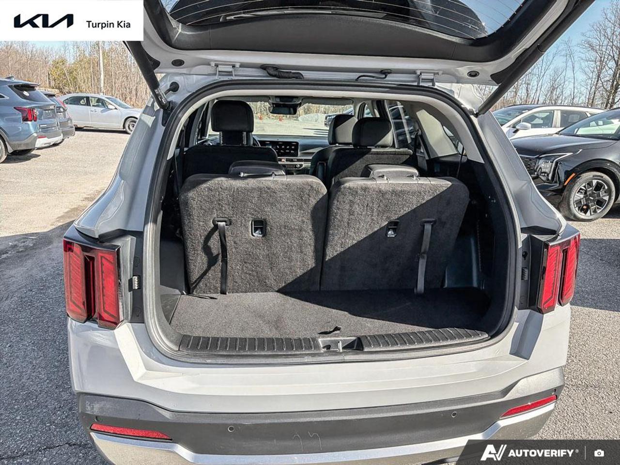 2025 Kia Sorento EX Photo
