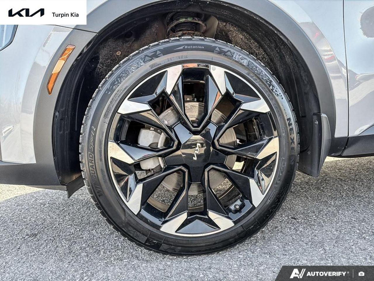 2025 Kia Sorento EX Photo