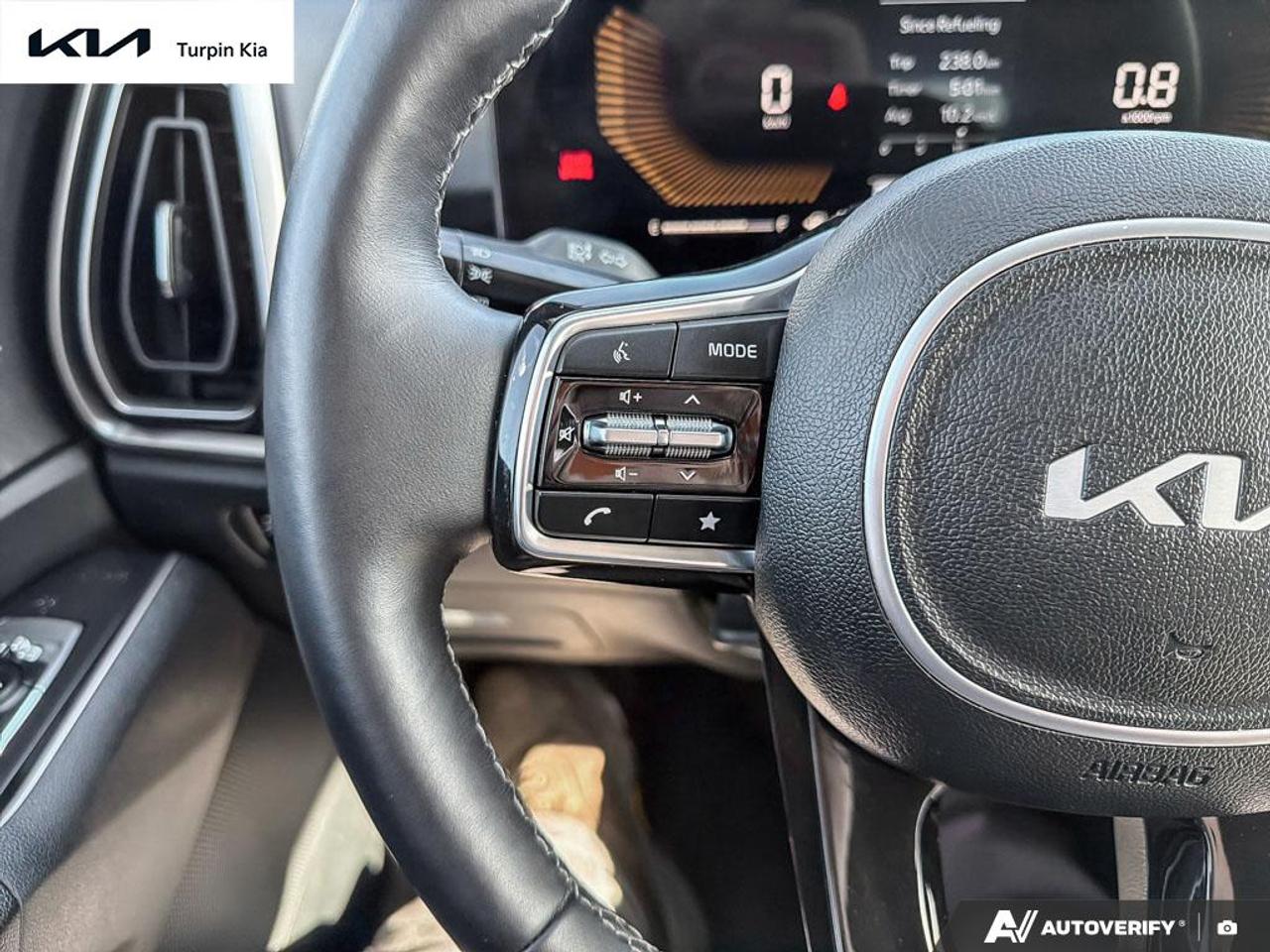 2025 Kia Sorento EX Photo