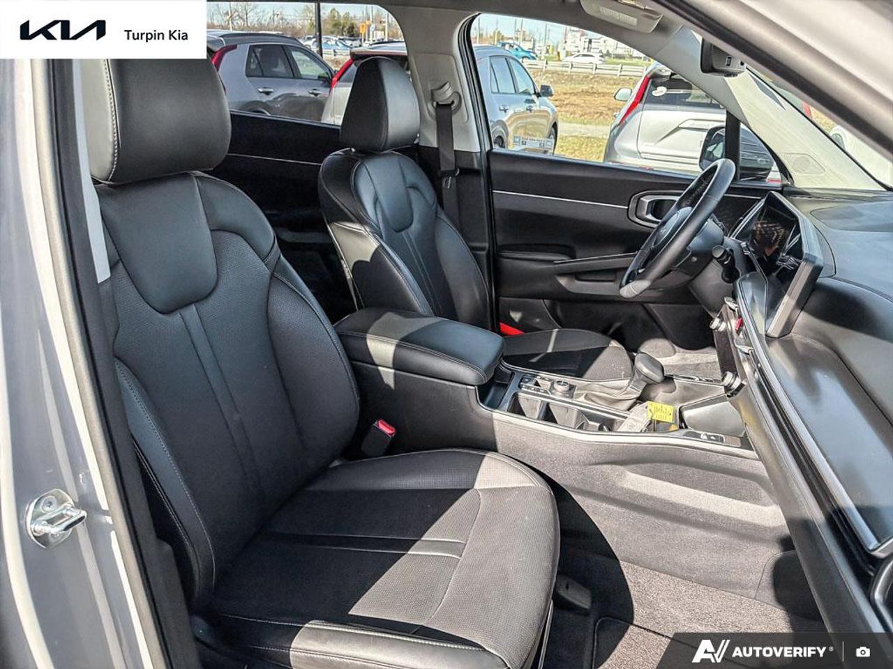 2025 Kia Sorento EX Photo