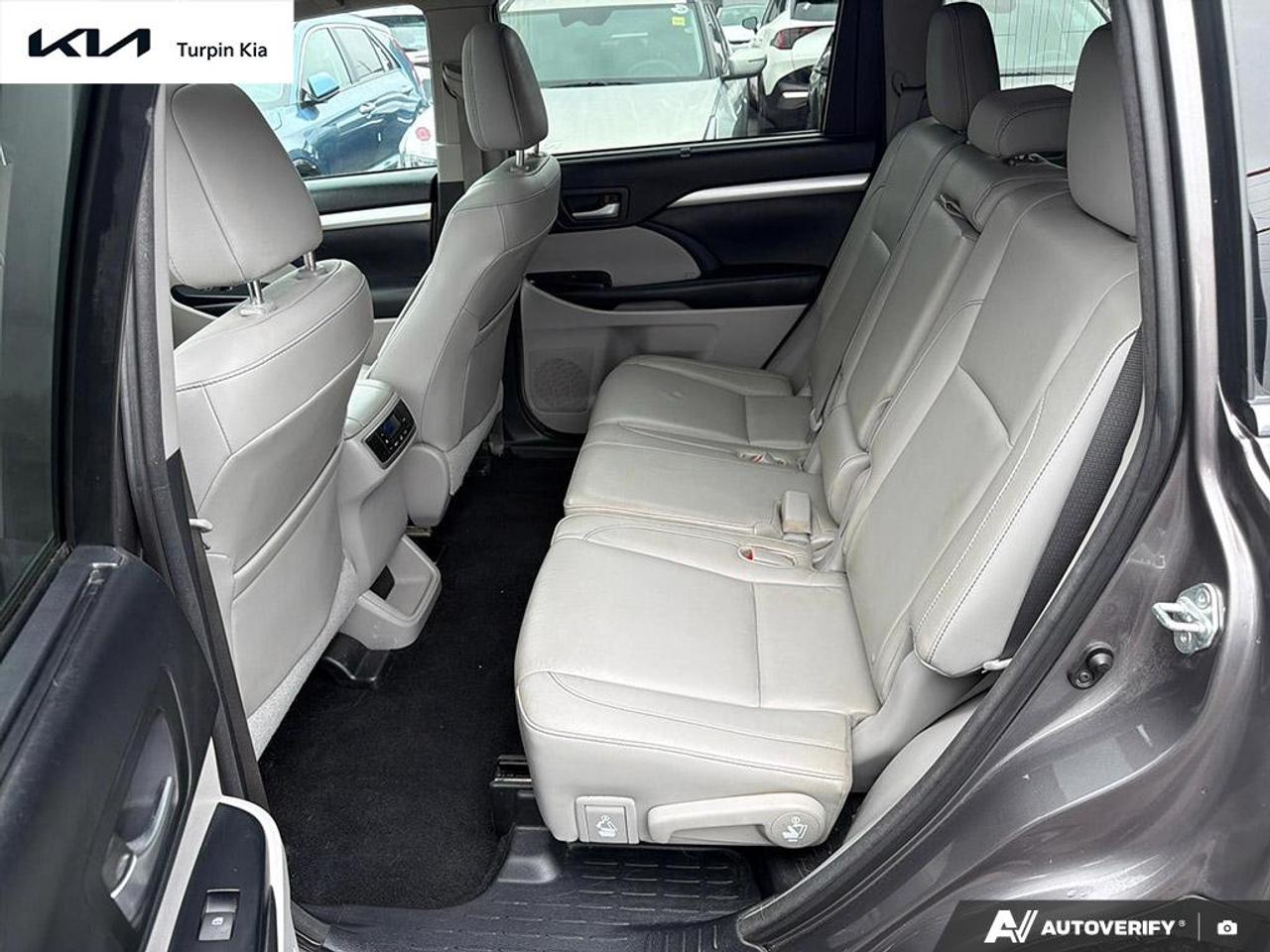 2015 Toyota Highlander XLE Photo