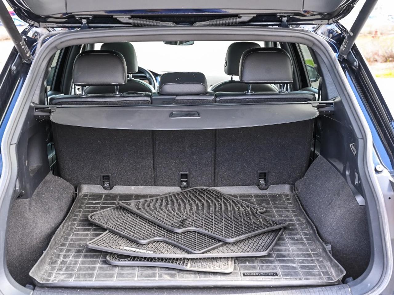 2022 Volkswagen Tiguan Highline R-line Photo