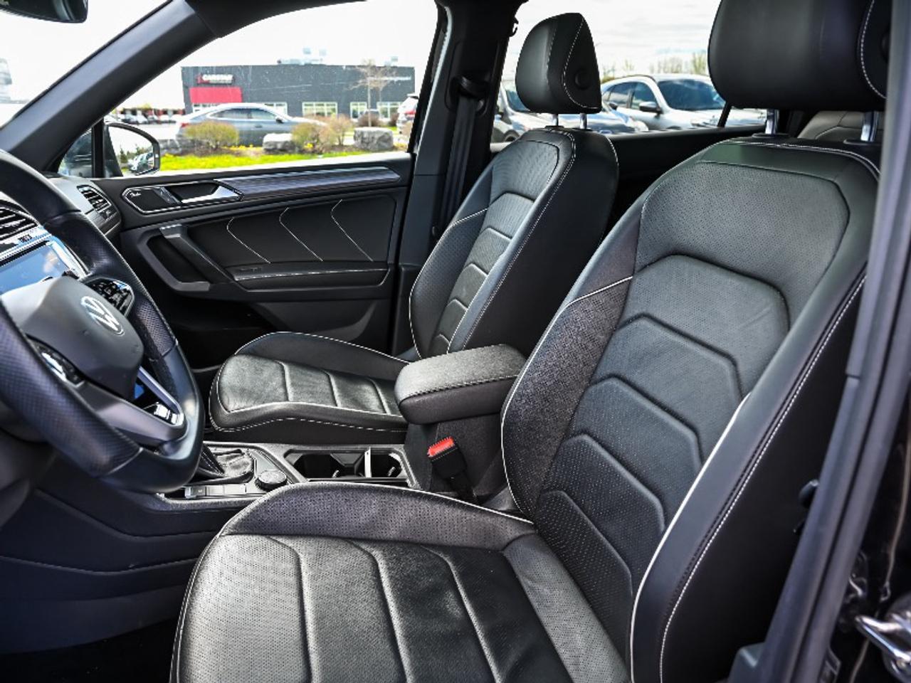 2022 Volkswagen Tiguan Highline R-line Photo