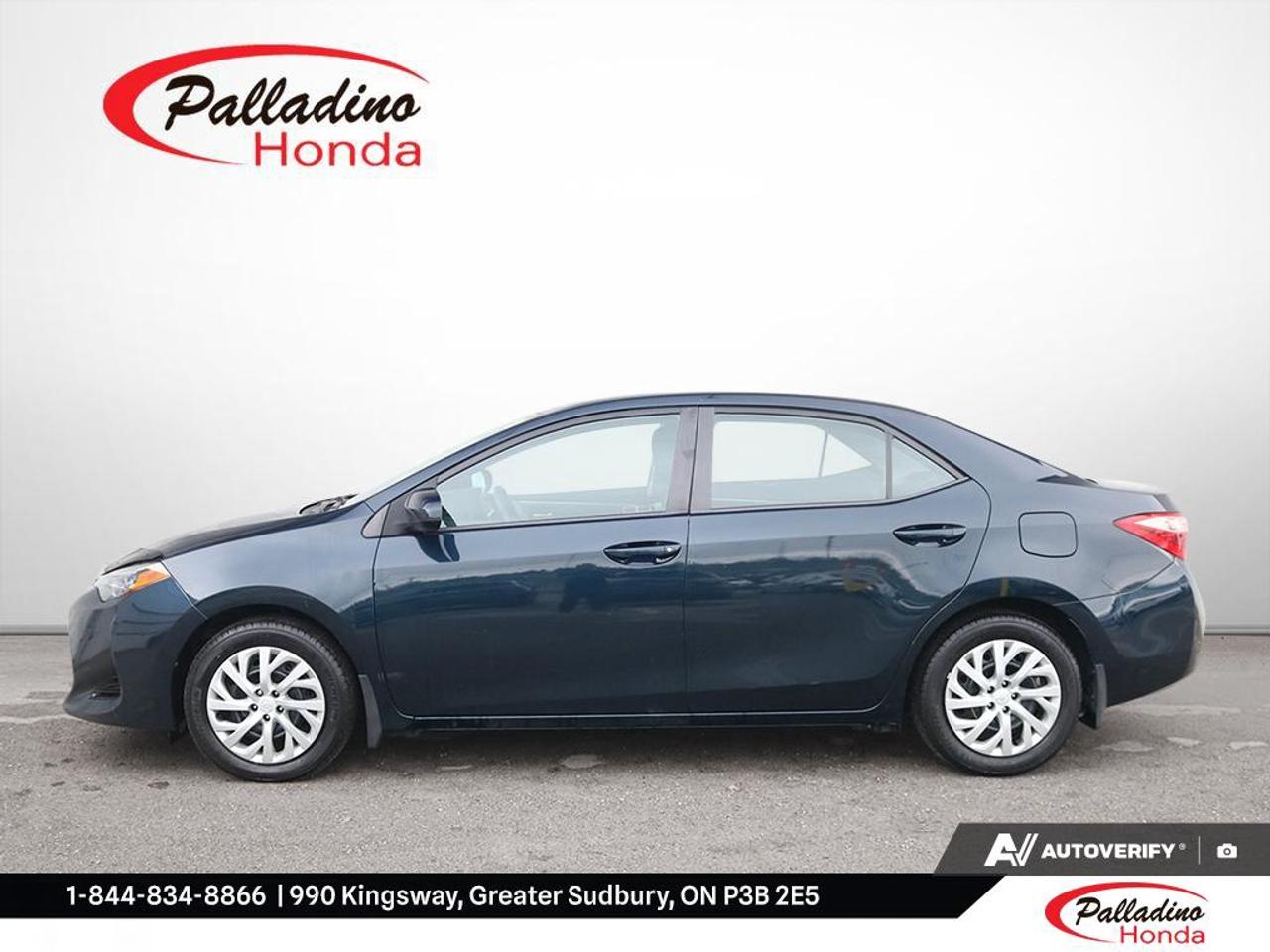 2018 Toyota Corolla LE Photo