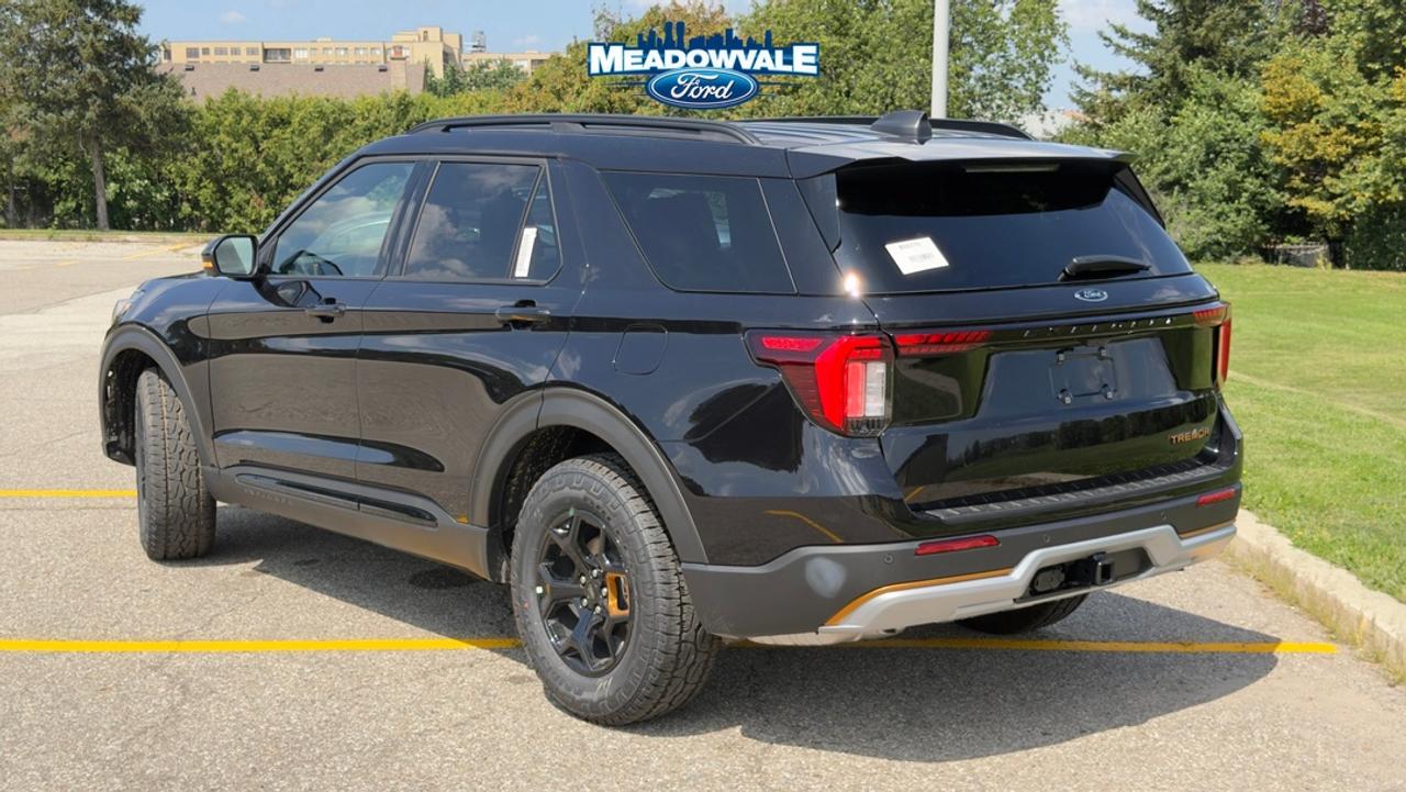 2026 Ford Explorer TREMOR Photo