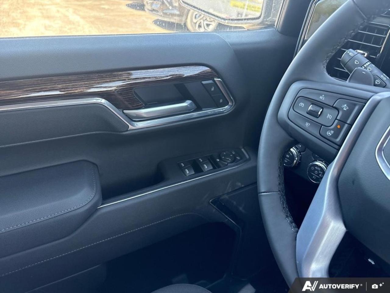 2026 GMC Sierra 1500 ELEVATION Photo