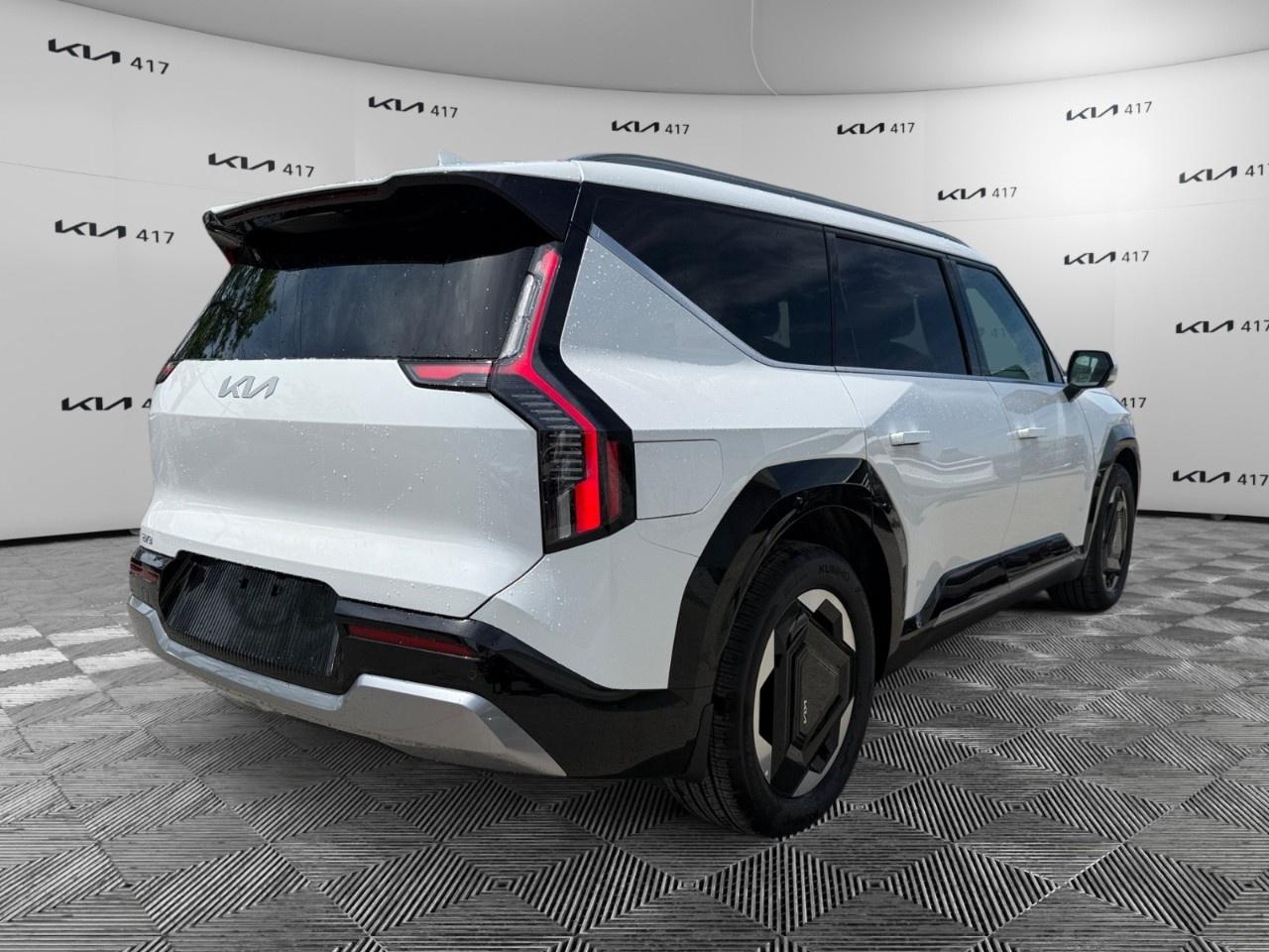 2026 Kia EV9 Land AWD Photo