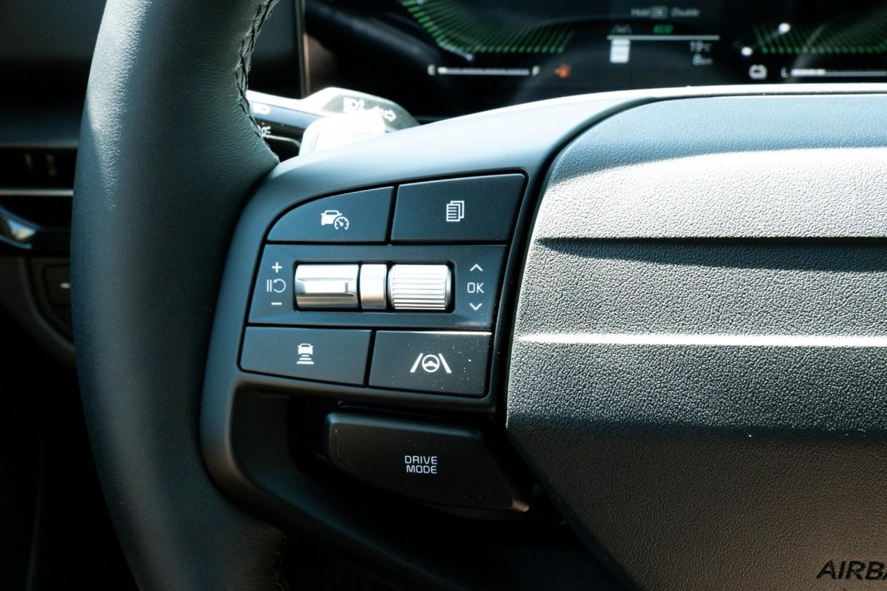2026 Kia Sportage Hybrid EX AWD Photo
