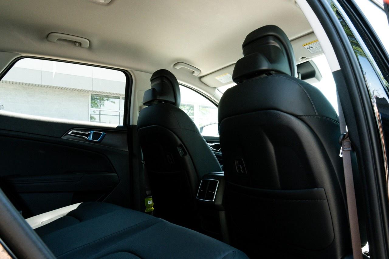 2026 Kia Sportage Hybrid EX AWD Photo