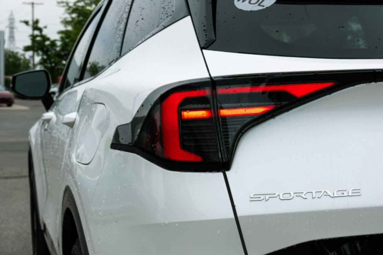 2026 Kia Sportage Hybrid EX Premium AWD Photo