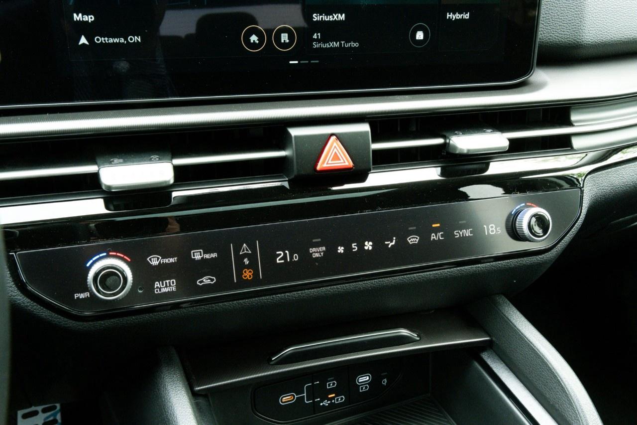 2026 Kia Sportage Hybrid EX Premium AWD Photo