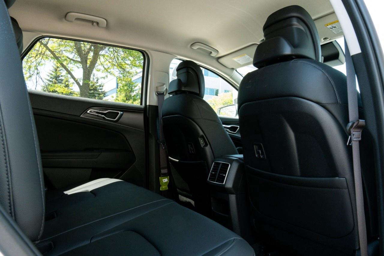 2026 Kia Sportage Hybrid EX AWD Photo