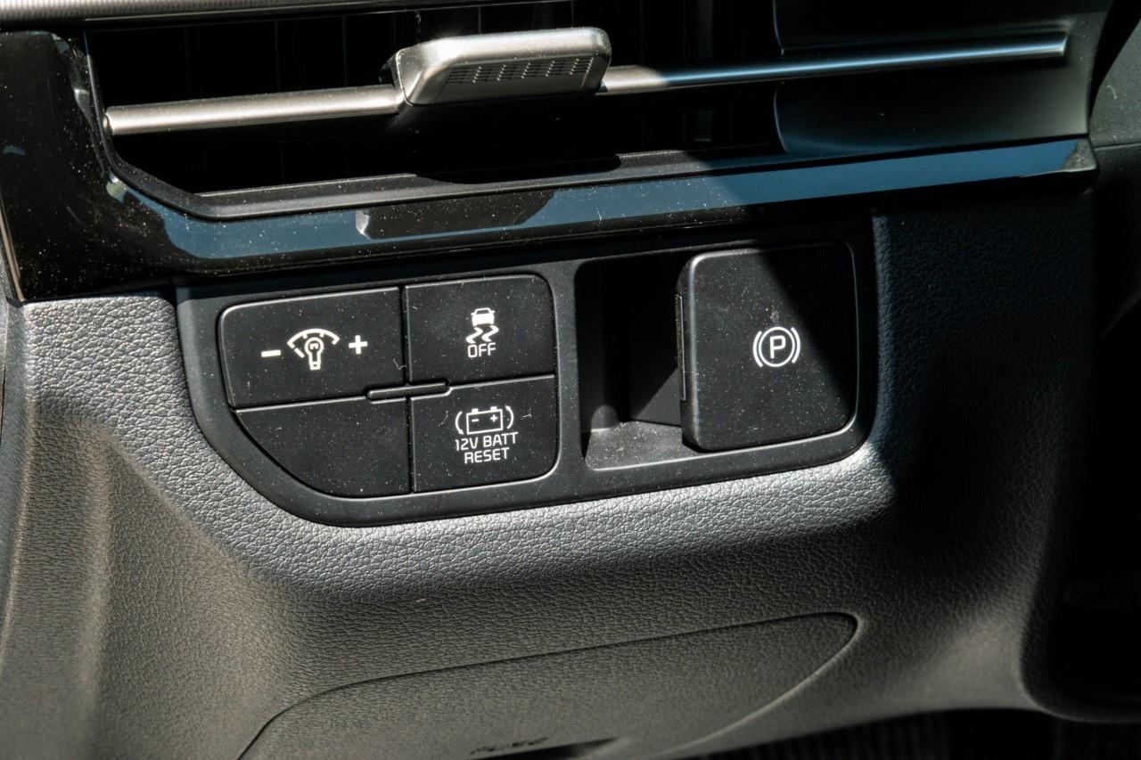 2026 Kia Sportage Hybrid EX AWD Photo