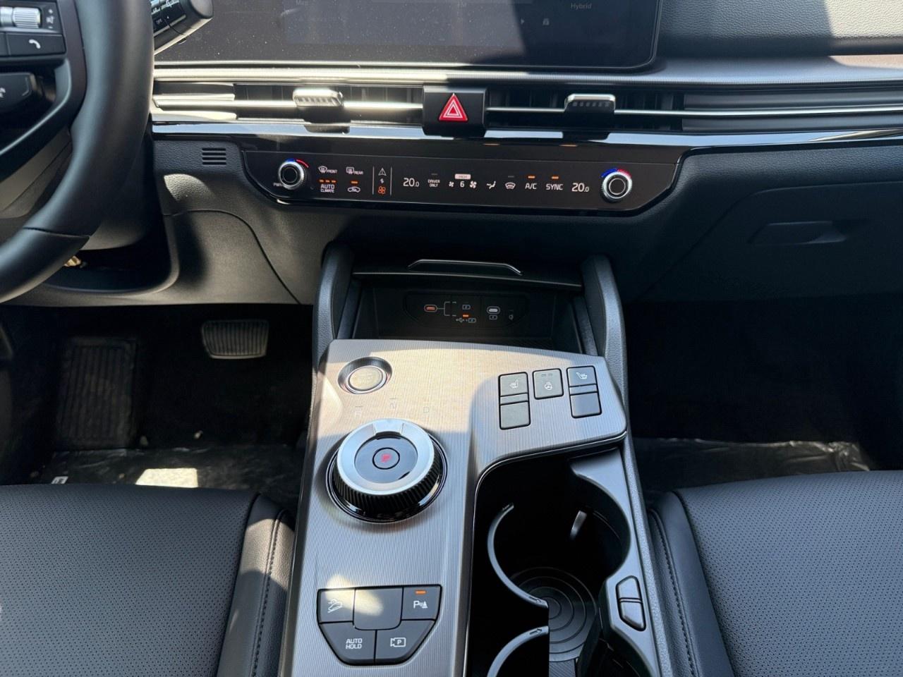 2026 Kia Sportage Hybrid EX AWD Photo