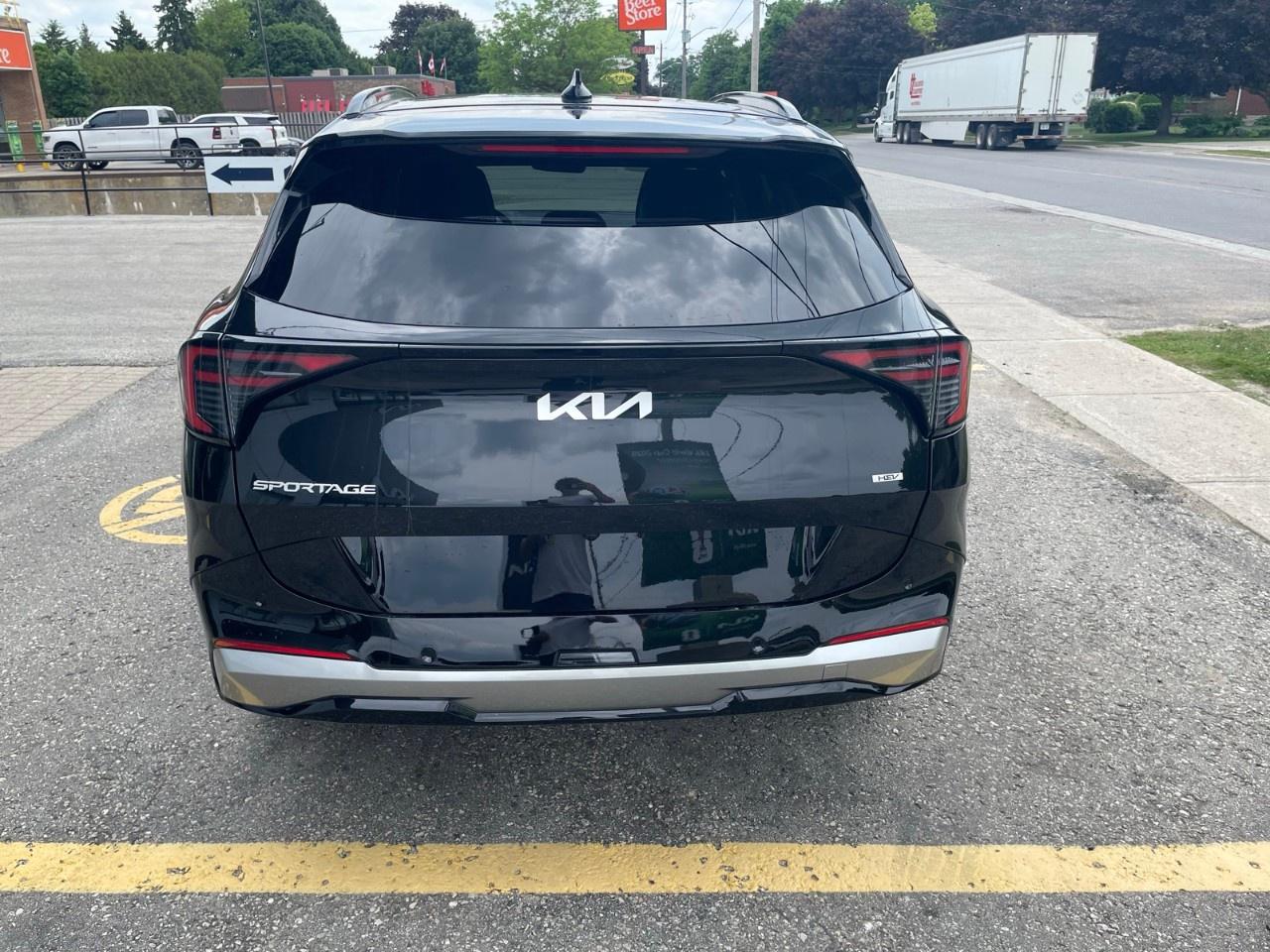 2026 Kia Sportage Hybrid EX Premium AWD Photo