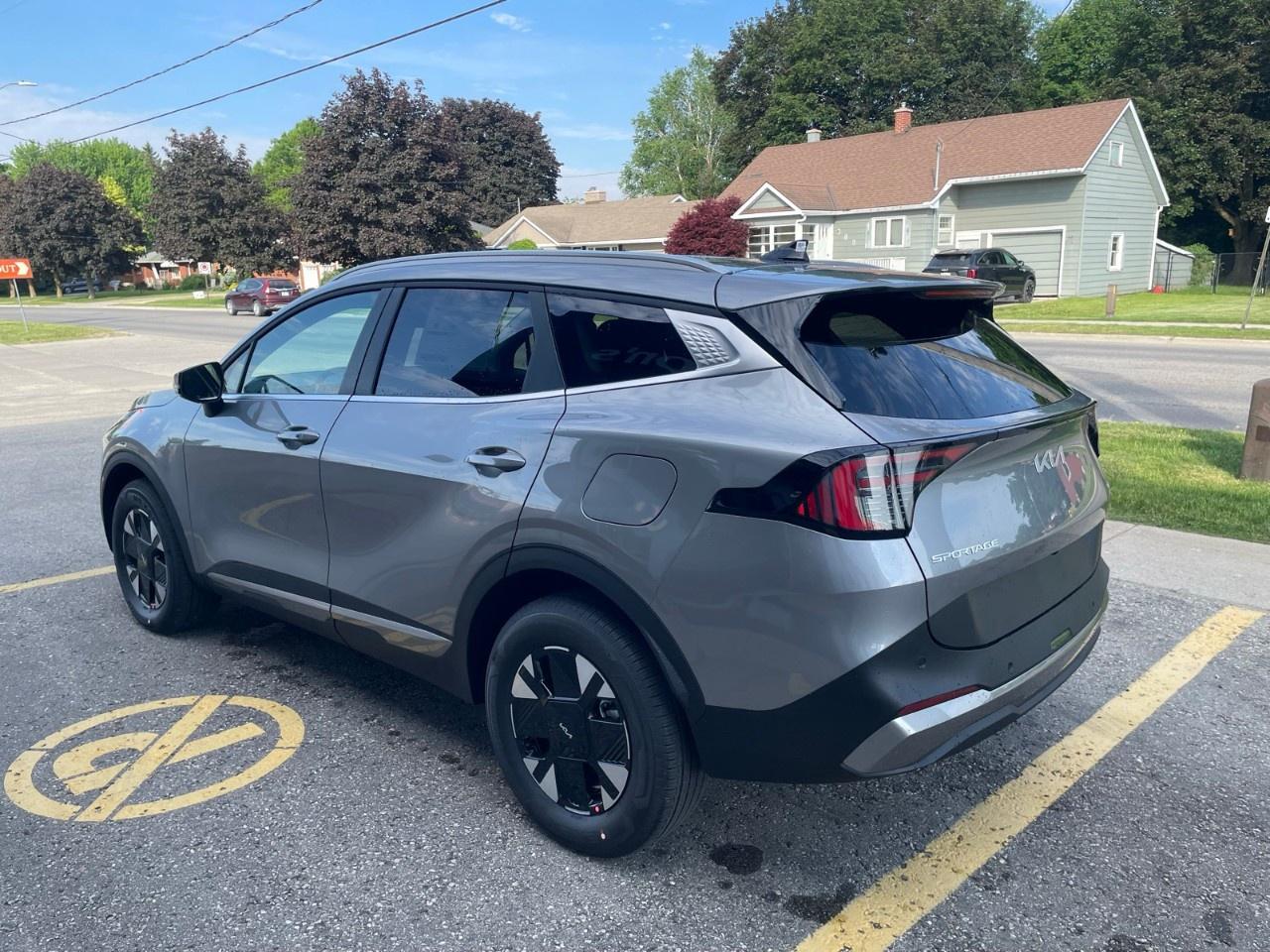2026 Kia Sportage Hybrid EX AWD Photo
