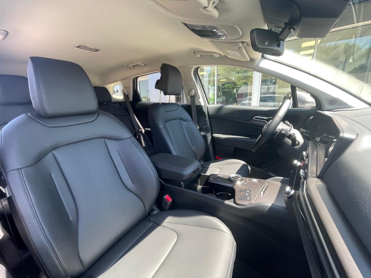 2026 Kia Sportage Hybrid EX AWD Photo