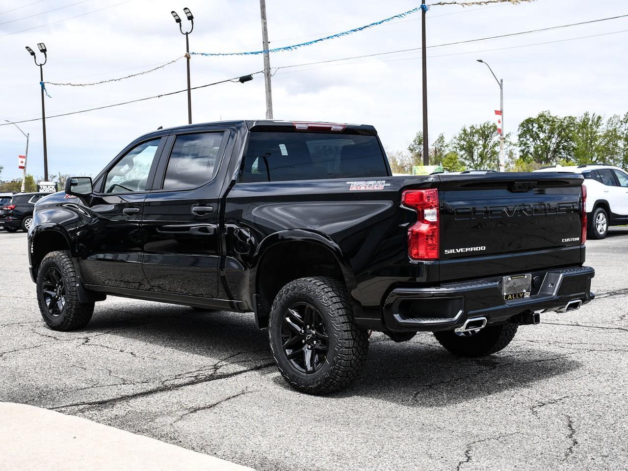 2026 Chevrolet Silverado 1500 Custom Trail Boss Photo