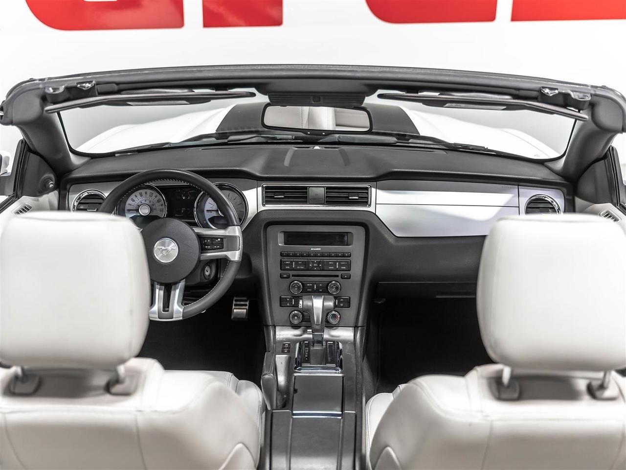 2010 Ford Mustang V6|Convertible|Shaker Audio|MyColour|CD Changer Photo