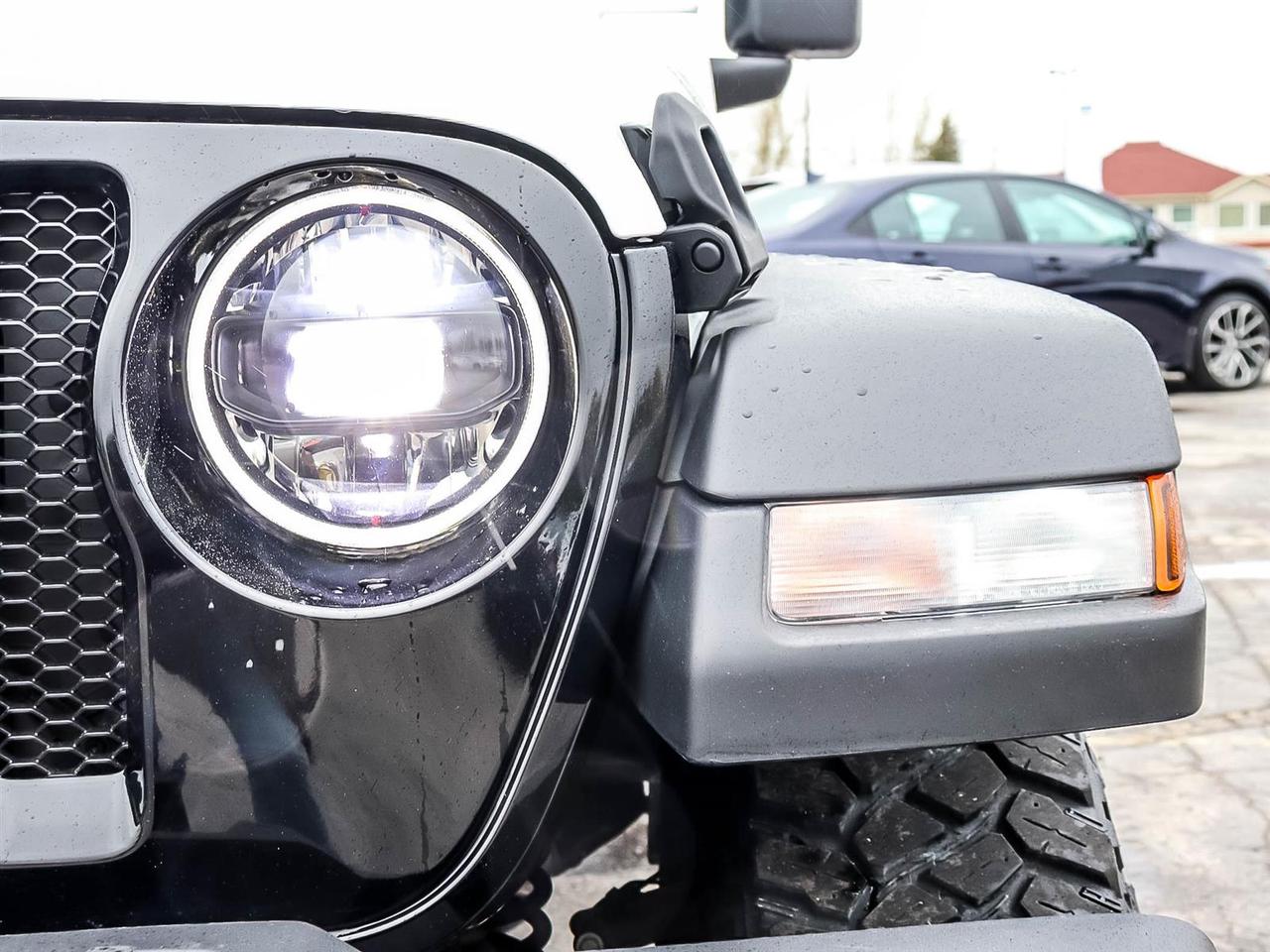 2023 Jeep Wrangler Willys Photo