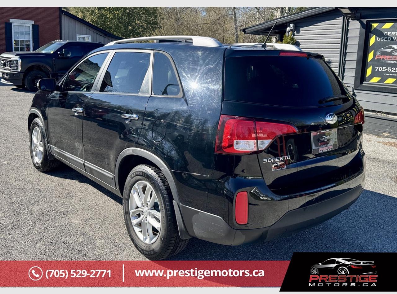 2015 Kia Sorento LX Photo
