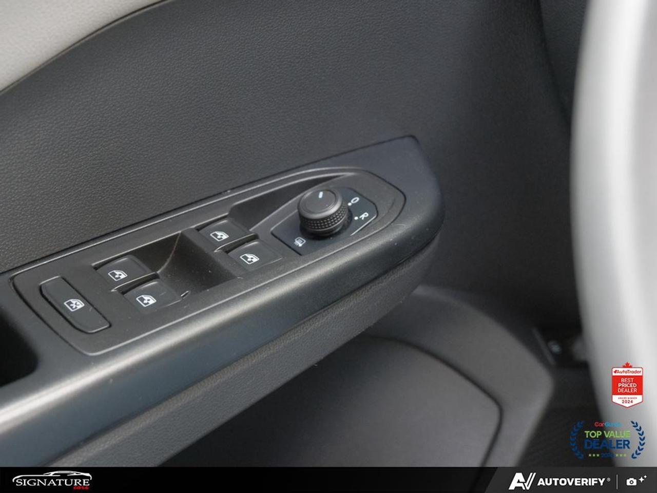 2022 Volkswagen Taos Comfortline No Accidents Photo