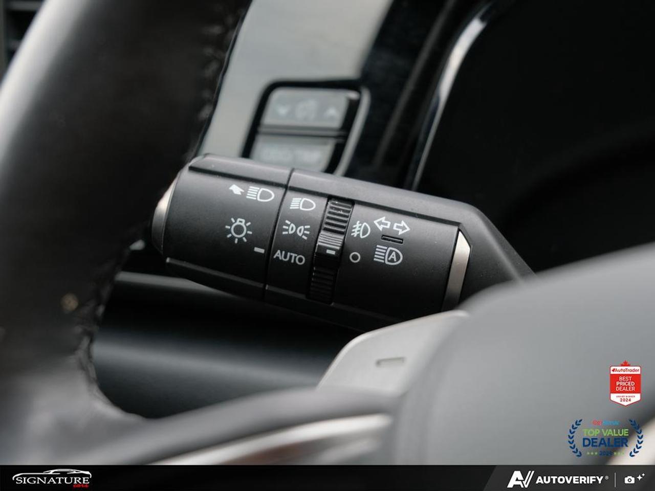 2022 Lexus NX 350h Premium AWD No Accident Red Leather Cooled Seats Photo
