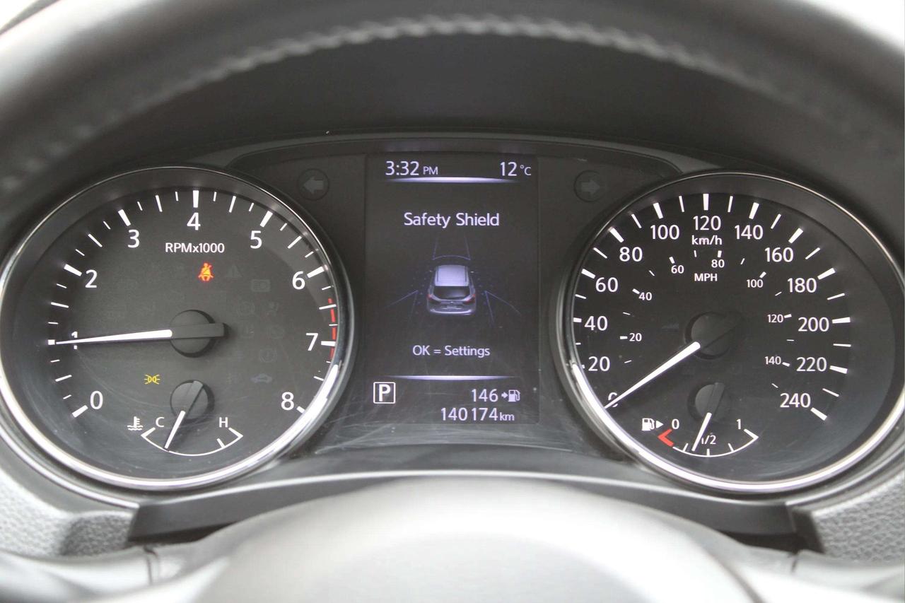 2018 Nissan Qashqai SL AWD Photo