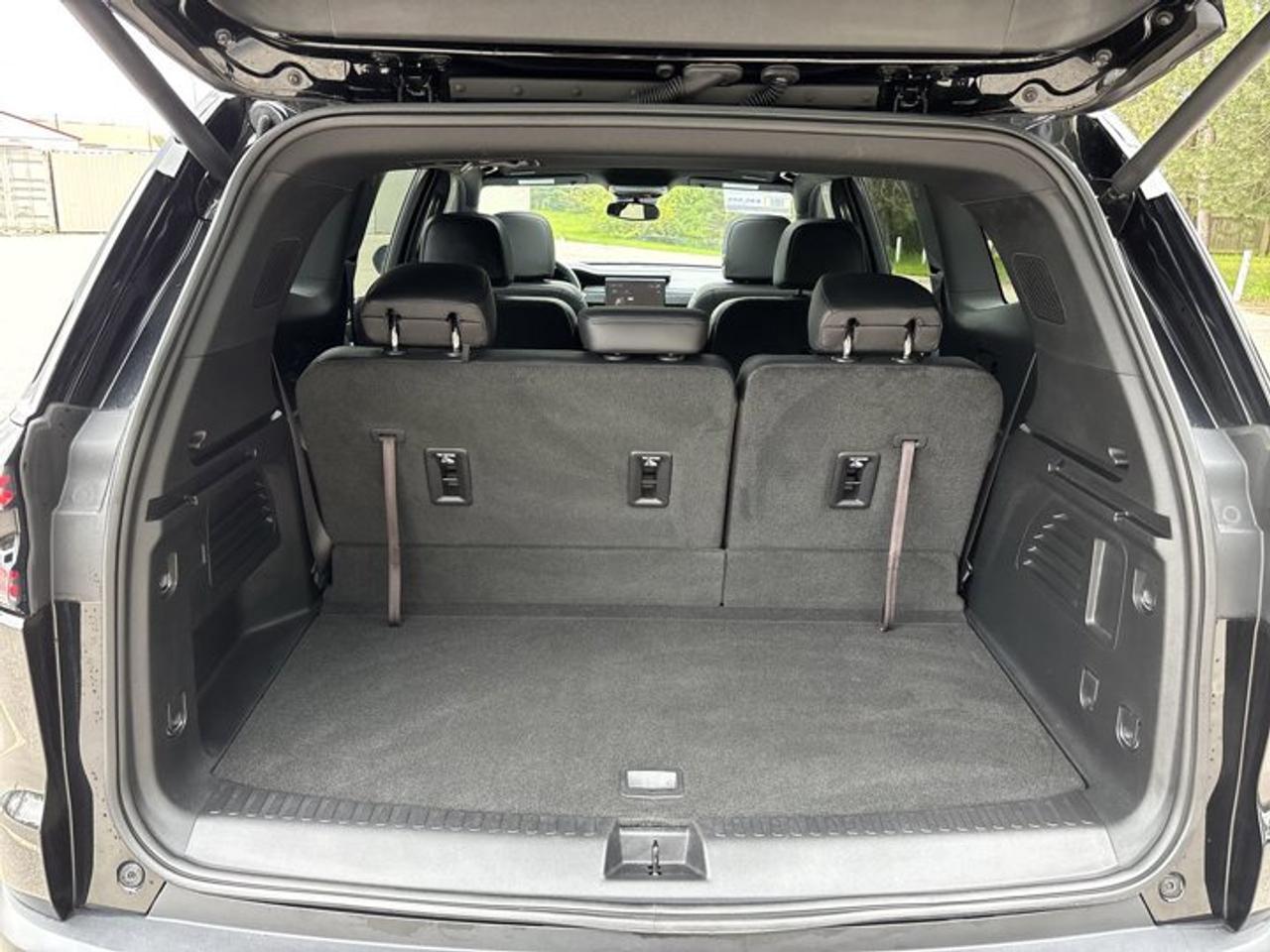 2025 GMC Acadia AWD Elevation | No Accidents | Leather Seats | Heated Steering Photo